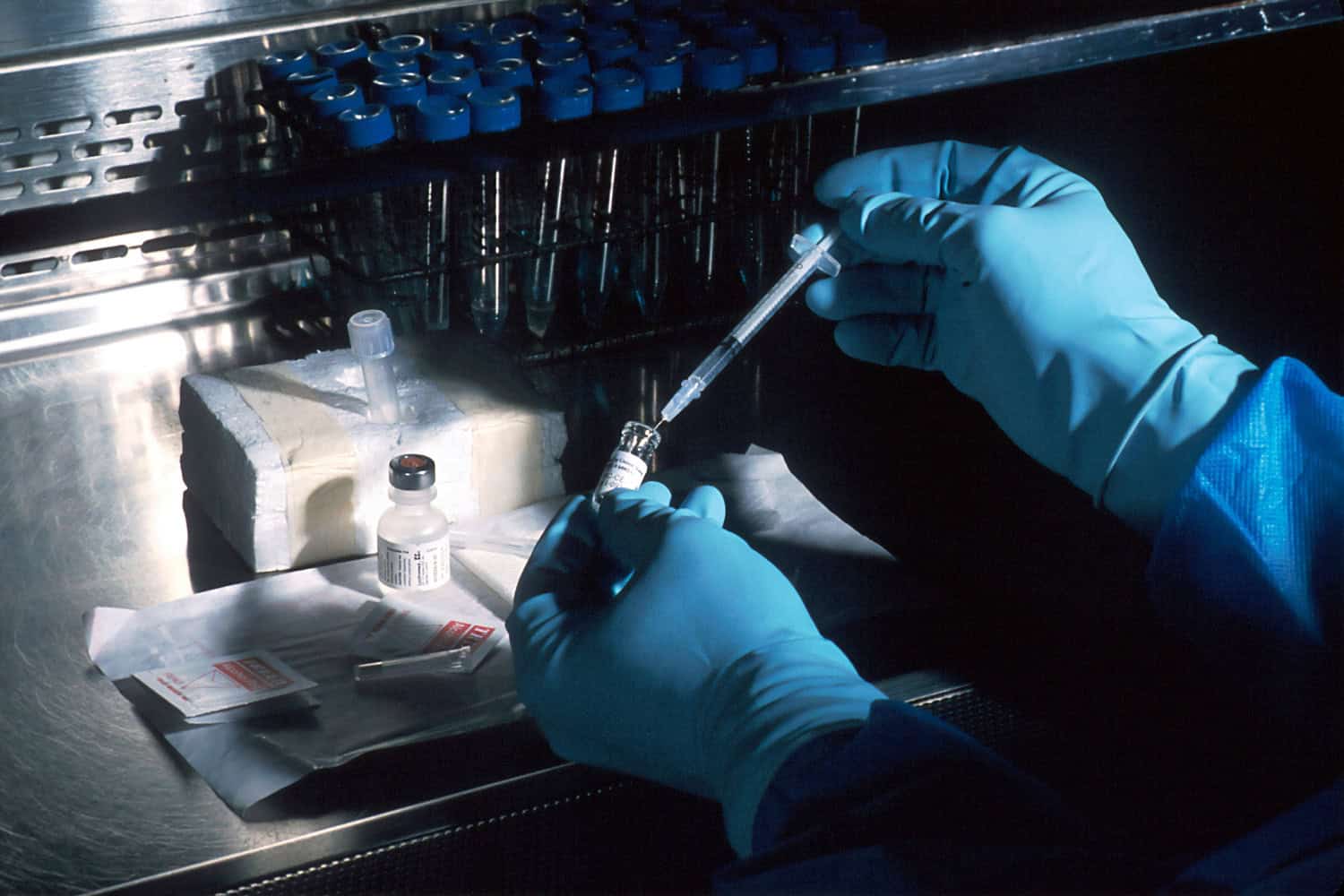 Caixa Capital Risc lidera una ronda de 27M€ en AbolerIS Pharma