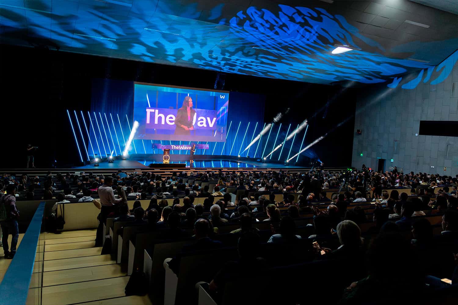El talento emprendedor y el capital inversor se dan cita en la segunda edición de The Wave Invest