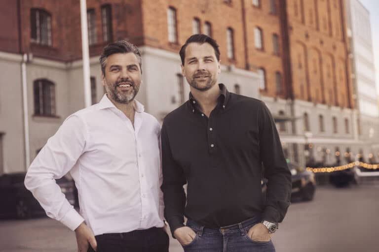 Martin Scheider y Dimitri Haid, CEO y CRO, y cofundadores de Find My Factory