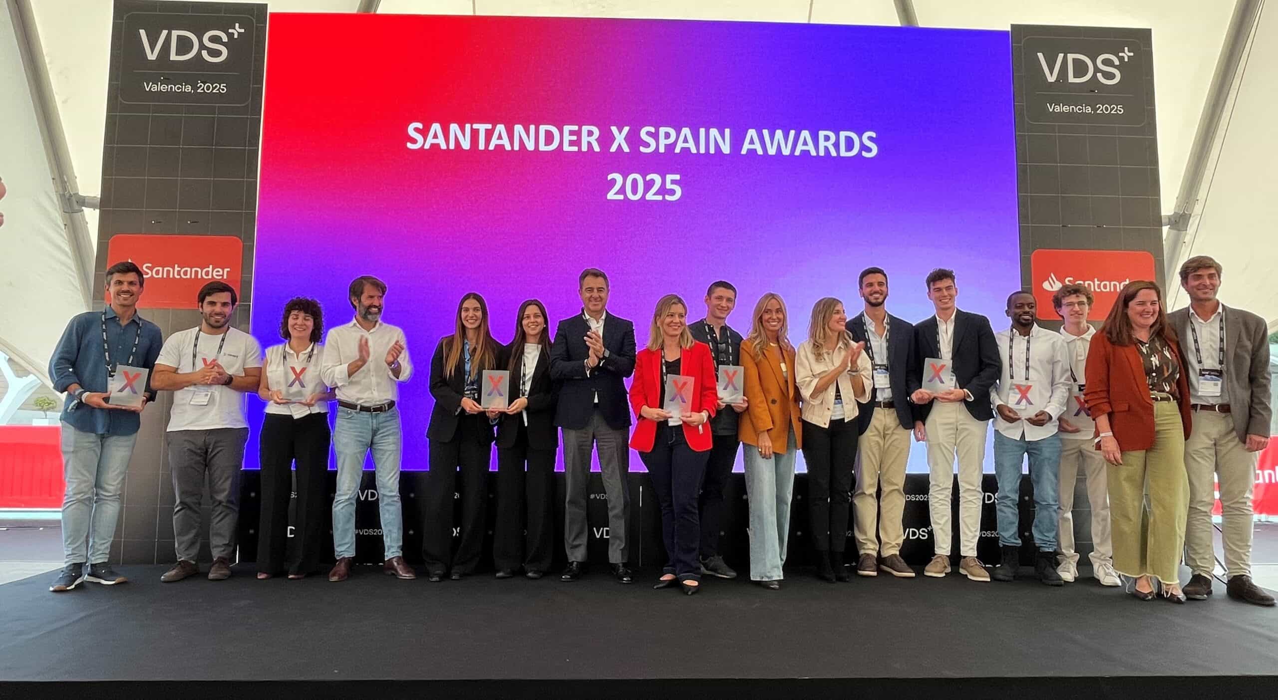 Banco Santander entrega los premios Santander X Spain Awards 2025 a nueve ideas de negocio