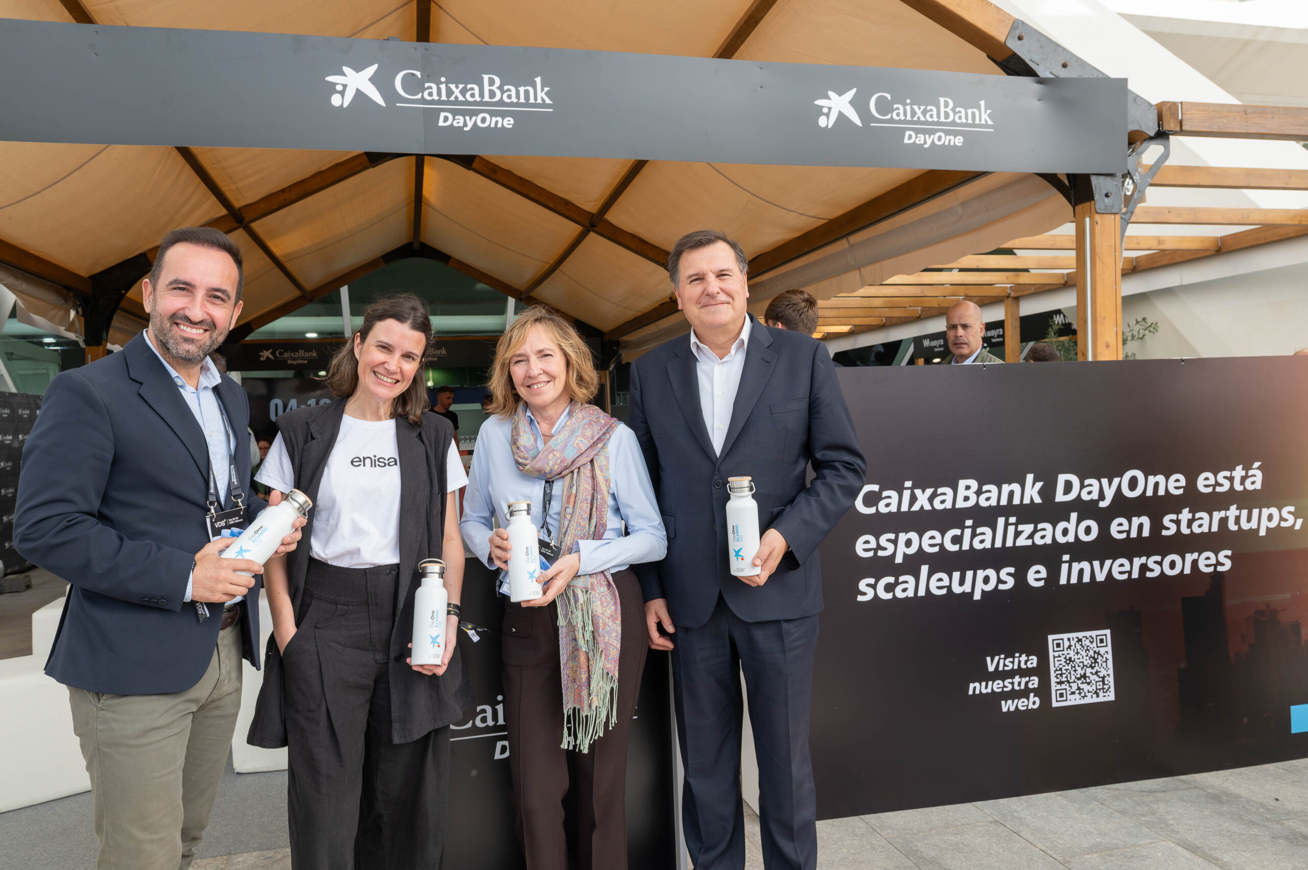 Enisa y CaixaBank lanzan la 19.ª edición de los Premios EmprendeXXI