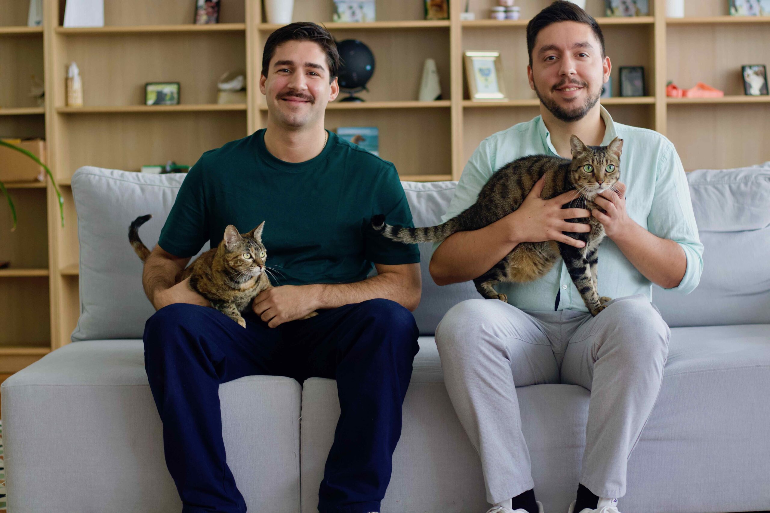 Purrmi levanta 600.000 euros para expandir su comida natural para gatos a Italia, Francia y el norte de Europa